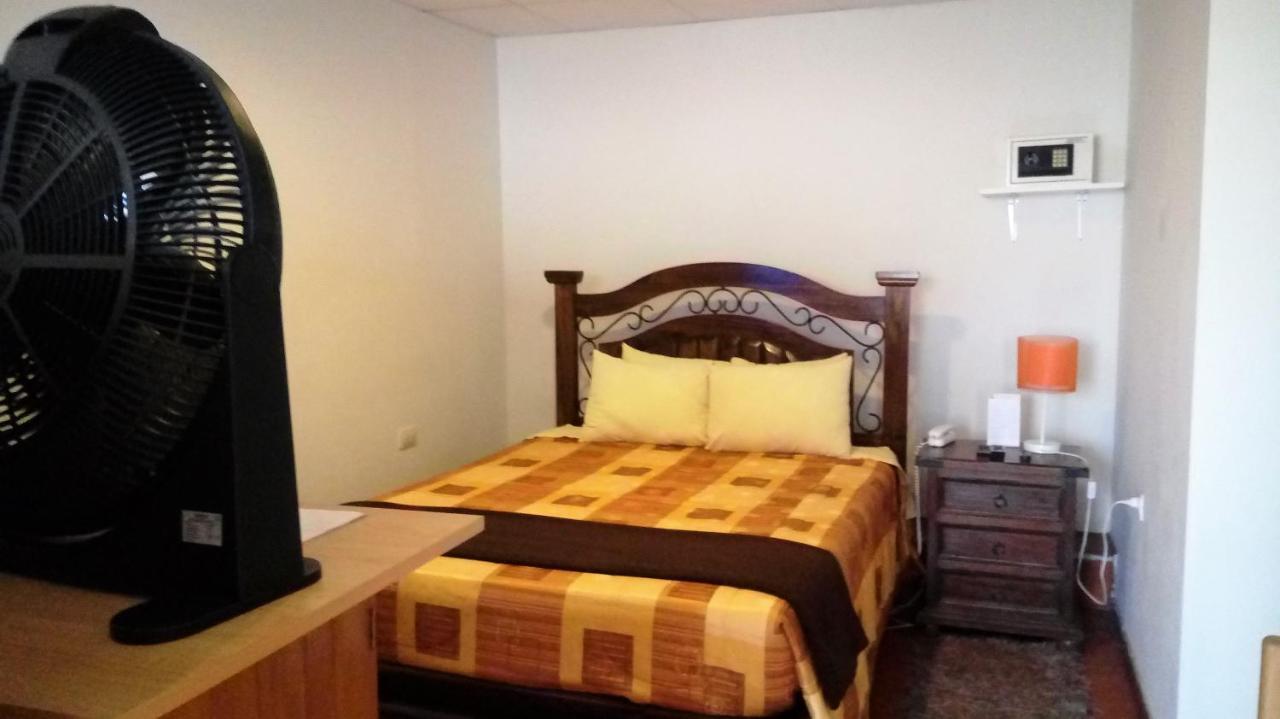 Pradera Verde Bed & Breakfast Lima